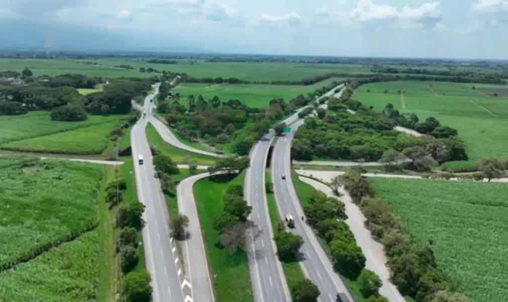 Imagen de Tren de cercanías, acueducto y vía al puerto: las apuestas de De la Espriella para el Valle del Cauca