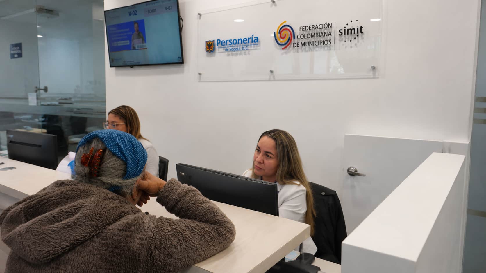 Imagen de Bogotá estrena centro de atención para orientar a ciudadanos sobre trámites y comparendos