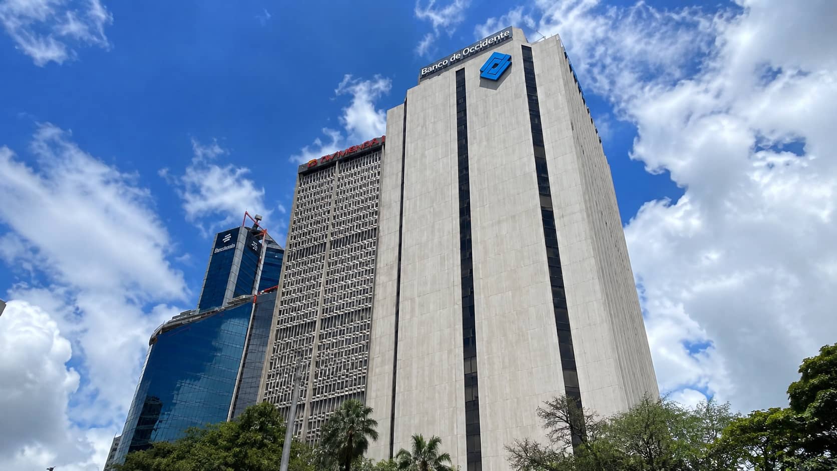 Imagen de Bancos ofrecen alivios por 1,1 billones de pesos a damnificados del terremoto
