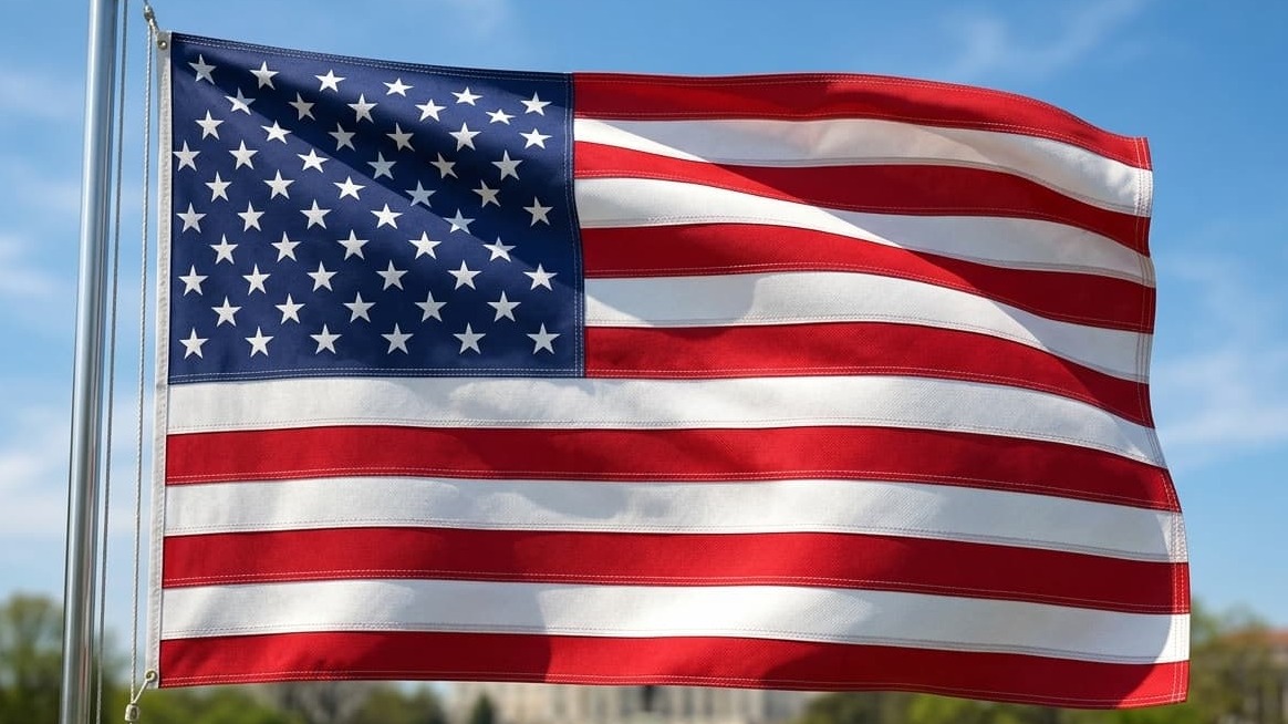 Imagen de Déficit comercial de Estados Unidos baja 35%