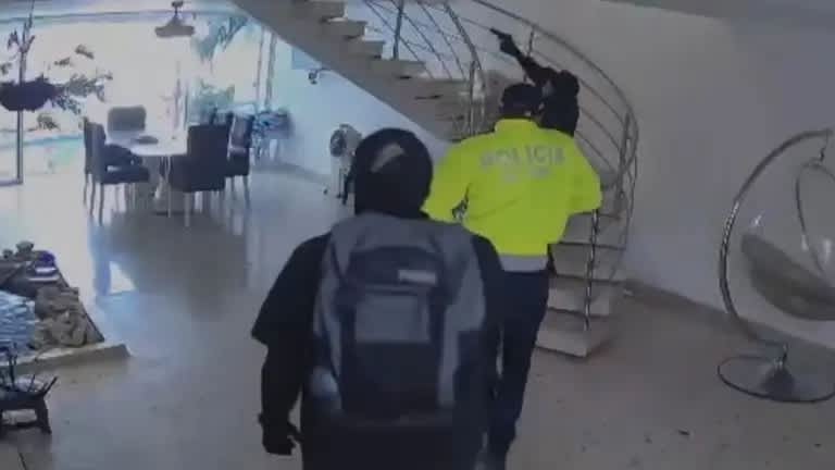 Imagen de Delincuentes roban 80 millones de pesos en falso allanamiento en el sur de Cali