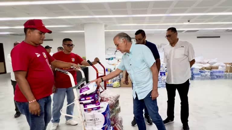 Imagen de El Atlántico recolecta más de 100 toneladas de ayudas para víctimas del terremoto