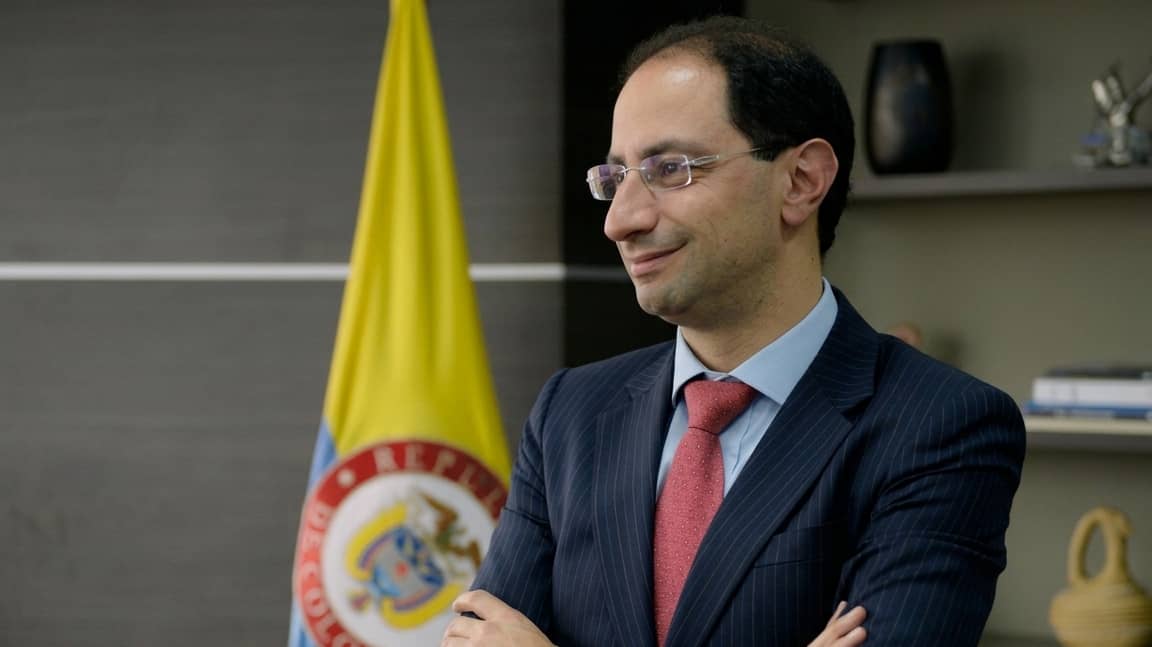 Imagen de José Manuel Restrepo denuncia irregularidades en el empalme del gobierno Petro y el gasto público