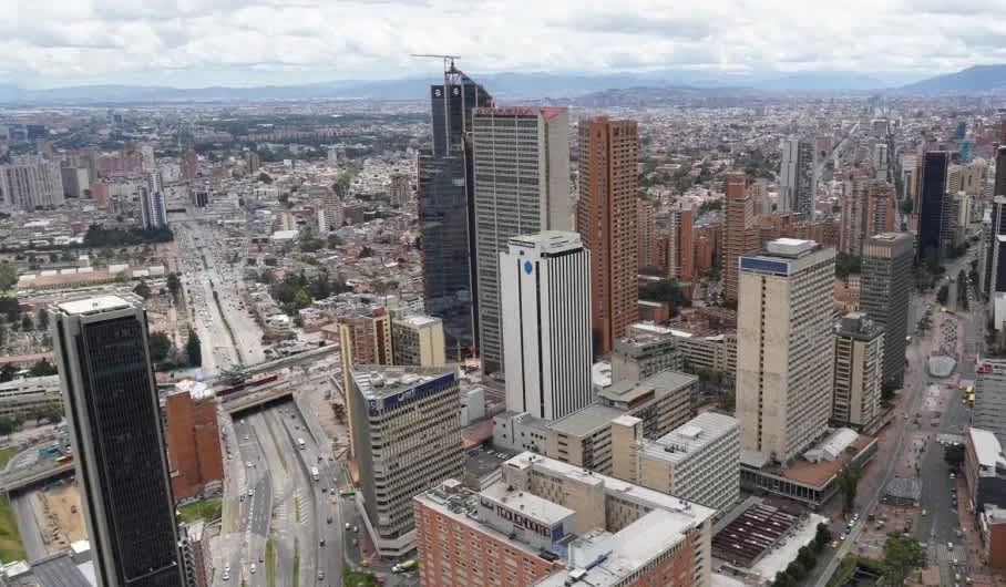 Imagen de Cinco nuevos barrios legalizados en Bogotá benefician a 990 familias