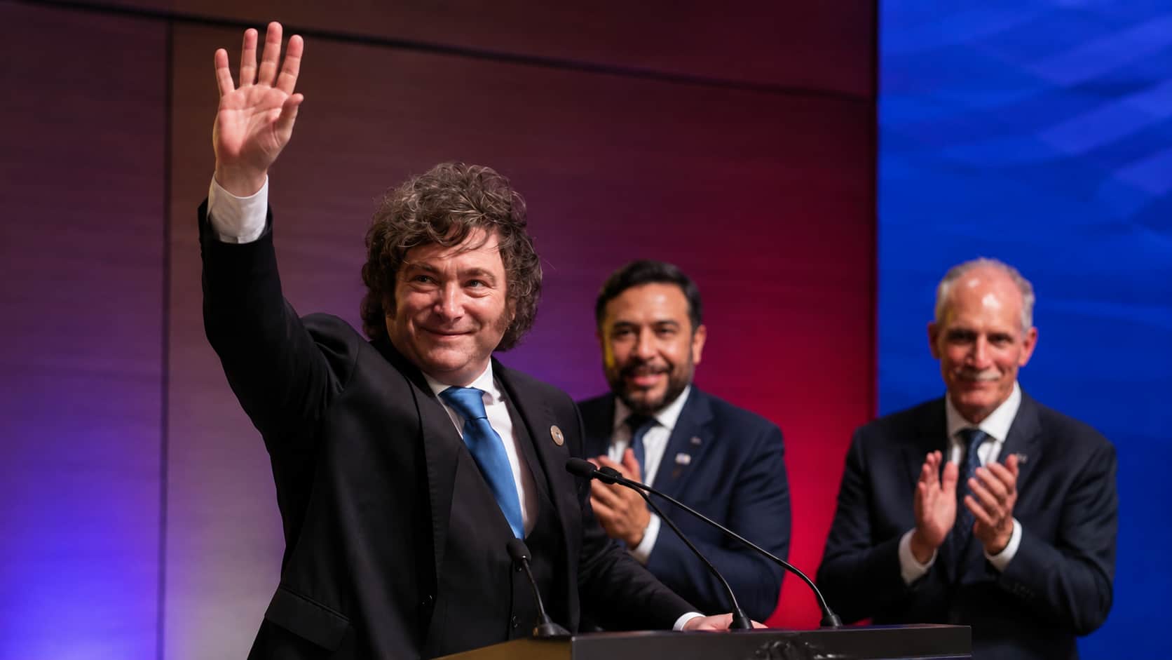 Imagen de Javier Milei confirma su intención de buscar la reelección presidencial en 2027