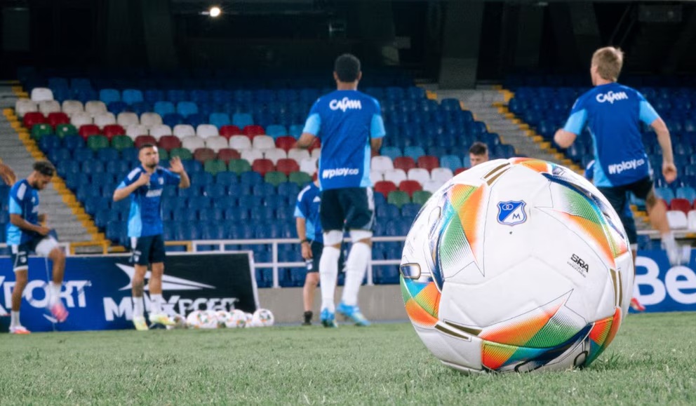 Imagen de Millonarios cambia su nómina: sale Diego Novoa y buscan dos porteros nuevos