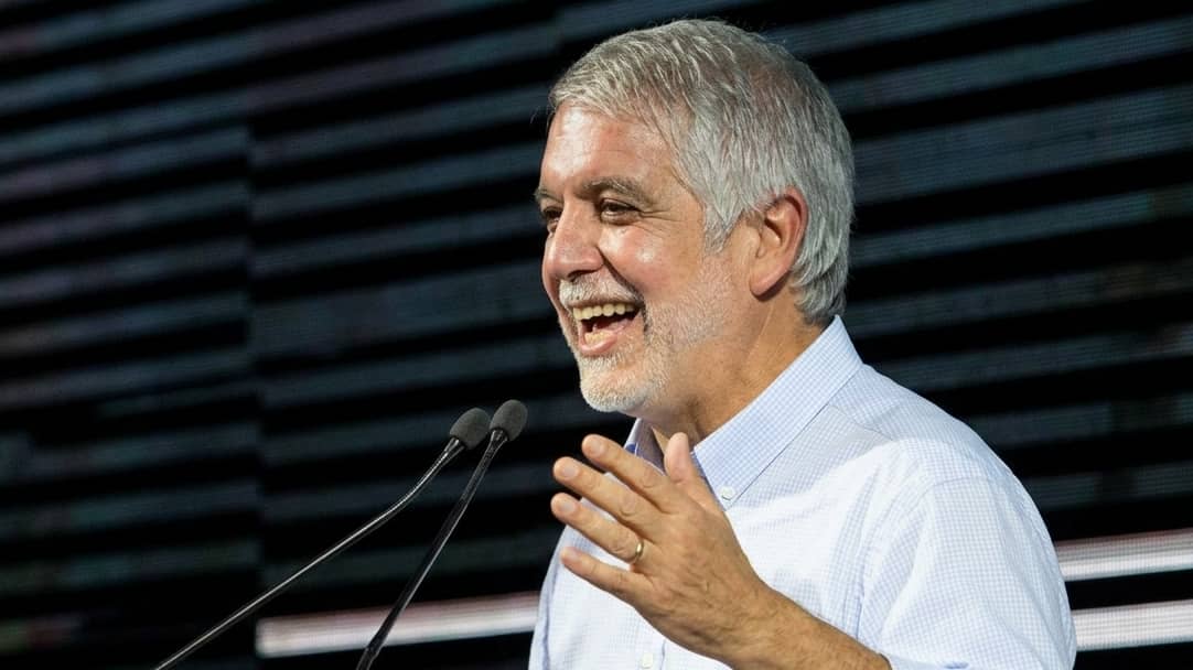 Imagen de Enrique Peñalosa anuncia voto por De la Espriella y dice que la gente está cansada del petrismo