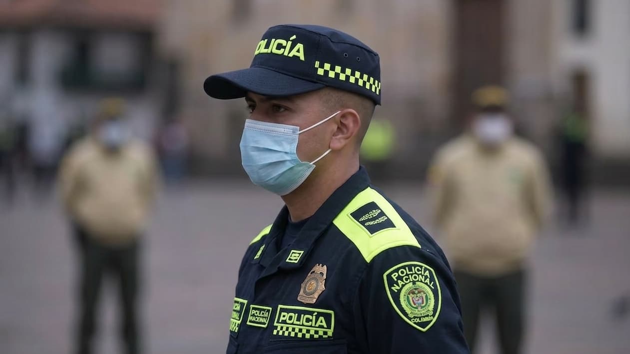 Imagen de Condenan a policía a seis meses de prisión por tener relaciones con detenida en Ipiales