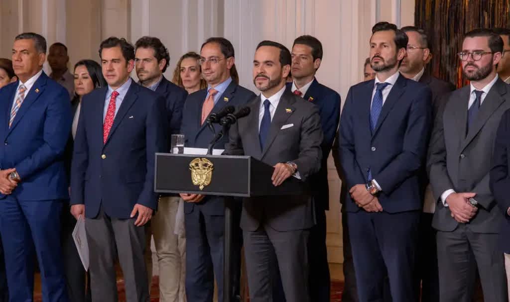 Imagen de Polémico estatuto antiterrorista de De la Espriella abre debate nacional