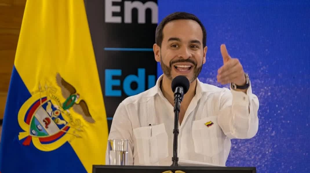 Imagen de De la Espriella entre los cinco presidentes mejor valorados de Latinoamérica