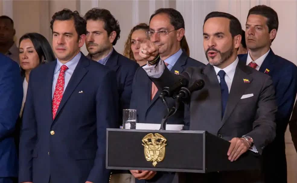 Imagen de Gobierno refuerza mensaje sobre decreto de protestas ante marchas de la oposición