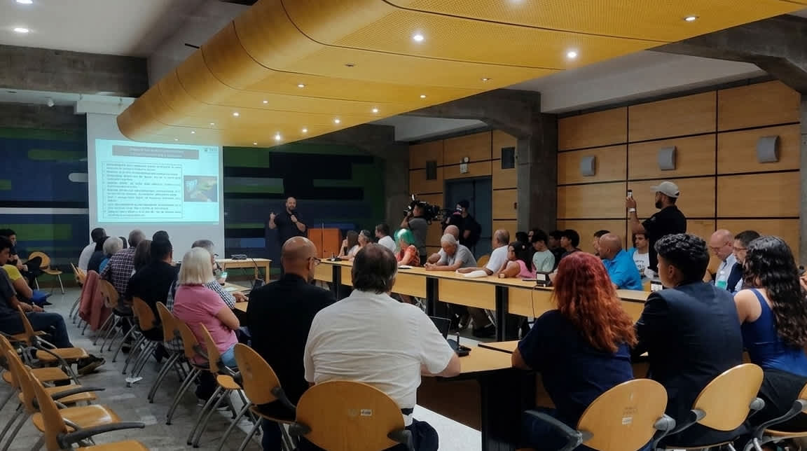 Imagen de Economistas piden reforma laboral y datos claros para aumentar el salario mínimo en Venezuela