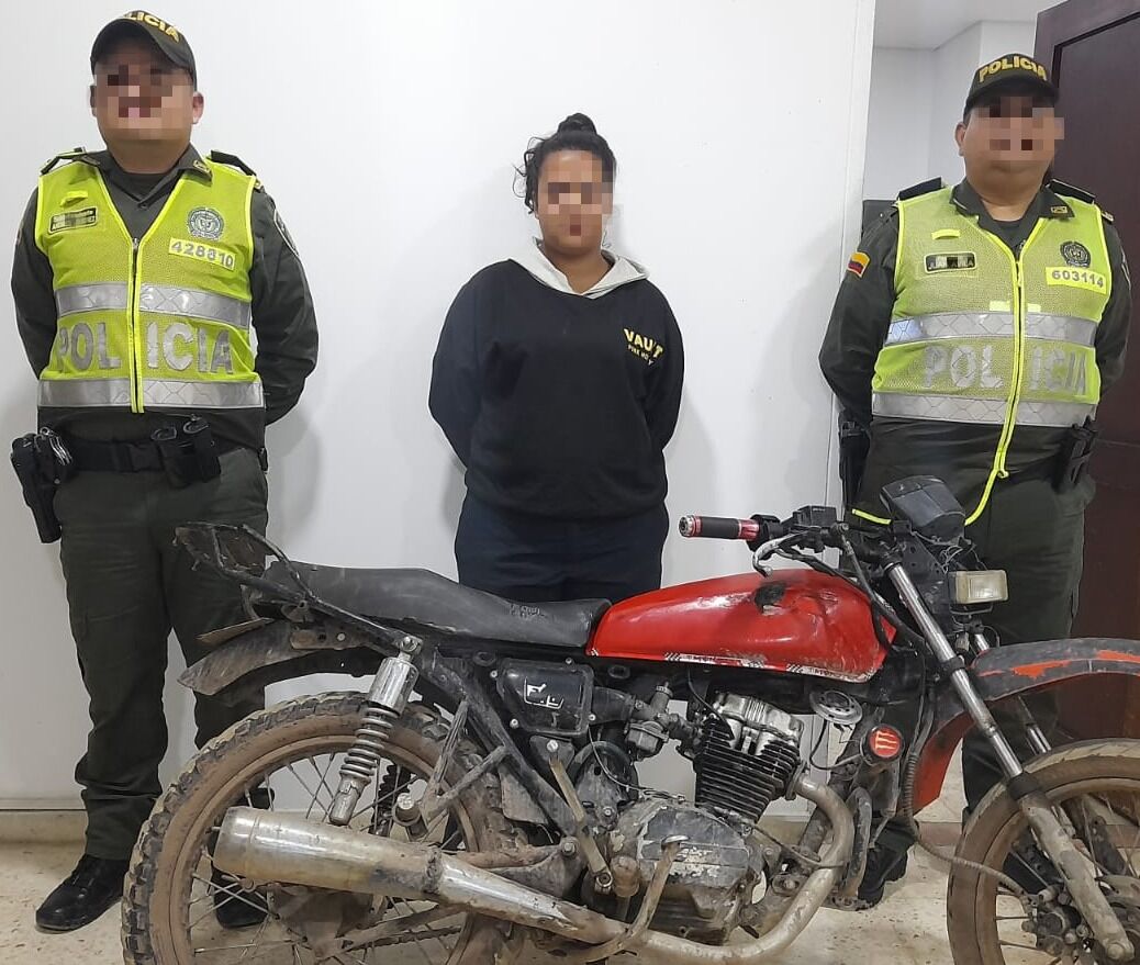 Mujer Capturada Por El Delito De Receptación Transitaba Y Conducía Una Motocicleta La Cual 1348