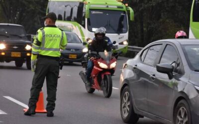 Policía de Transito y Transporte de Cundinamarca, hace recomendaciones para fin de año