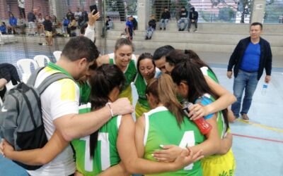 Equipo femenino de baloncesto de la Universidad de Cundinamarca queda subcampeon en los juegos ASCUN