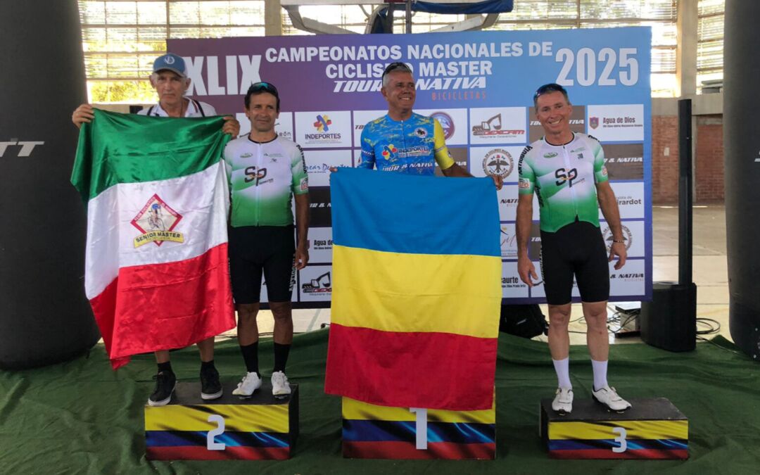 Julio C�sar Chulito Cadena vuelve a hacer historia en el campeonato nacional de ciclismo Senior M�ster 2025 categor�a «E»