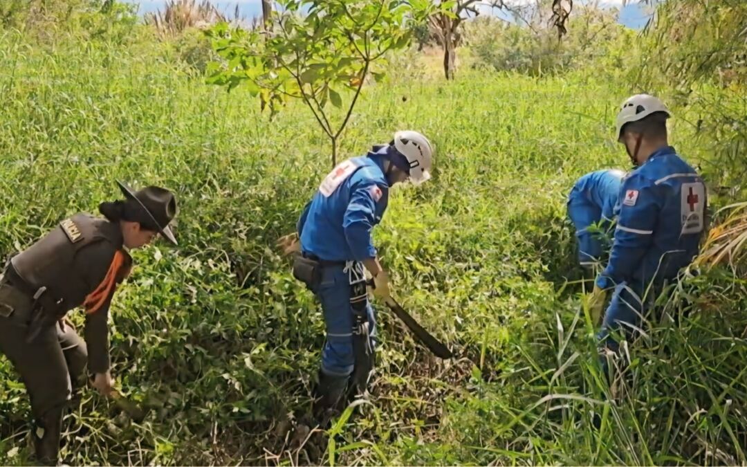Jornada de limpieza en la quebrada Los Limones fortalece la gesti�n ambiental en Fusagasug�