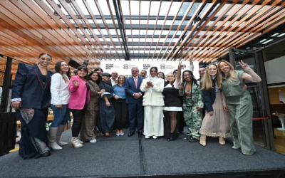 Bogot� Conquista las Pasarelas Globales: 13 Dise�adores rumbo al NYFW y MOMAD 2025