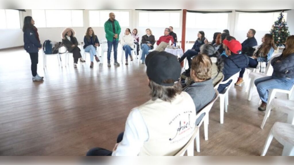 Pactos rurales resguardan miles de hect�reas vitales para el agua