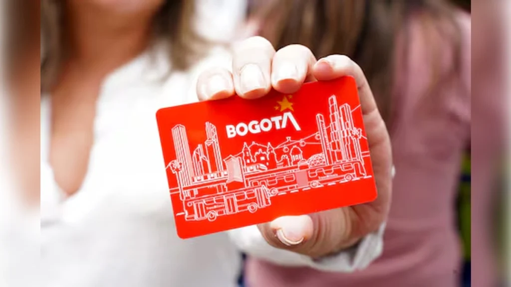 Pulso por el transporte en Bogot�: TransMilenio sube a $3.550 impulsado por el salario m�nimo